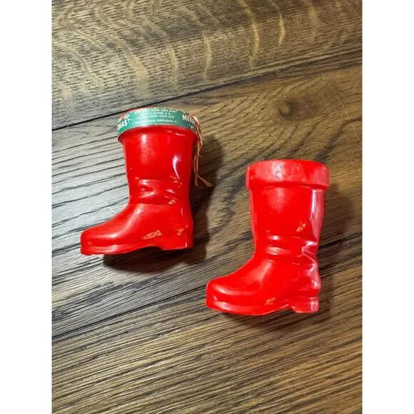 2 small red vintage plastic Santa boots; vintage candy containers original label - Picture 6 of 6